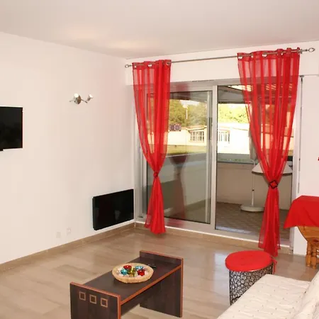 Apartment Le Jardin Des Roses
