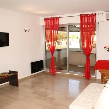 Apartment Le Jardin Des Roses